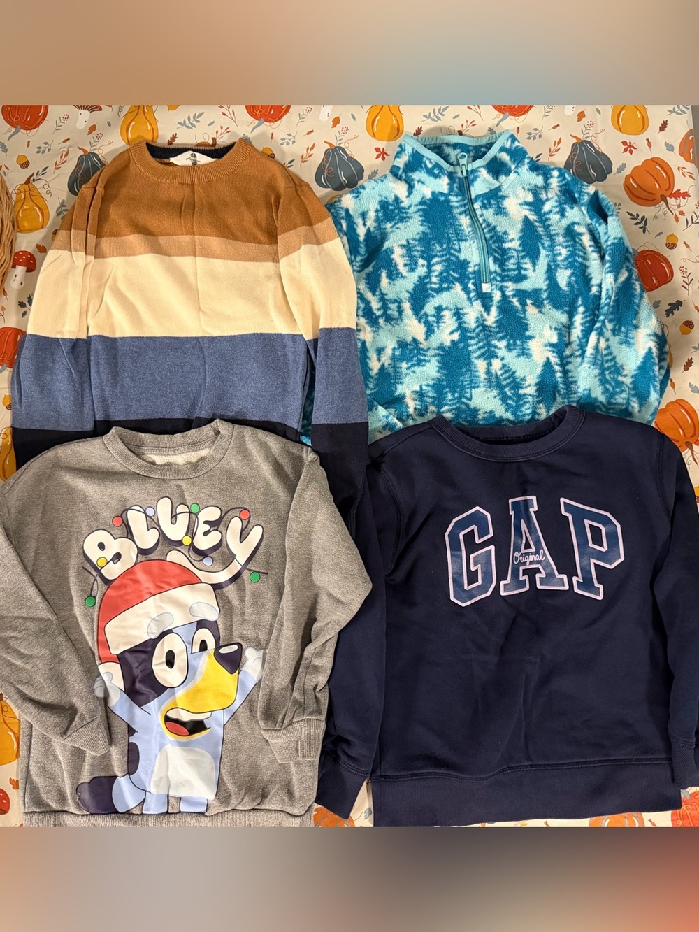 GAP Navy Crew Sweatshirt with Pink-Outlined Logo